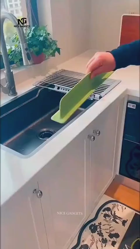 Silicone Sink Splash Guard Flexible Water Splash Stopper with Double Suction Cups | Kitchen & Bathroom Sink Protector | 15 Inch Random Color